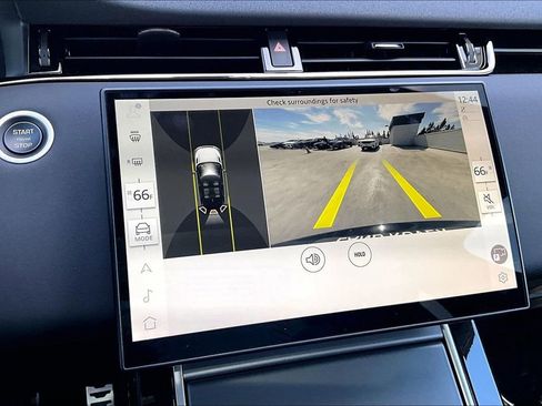 Certified 2024 Land Rover Range Rover Evoque Dynamic SE AWD/4WD image 14