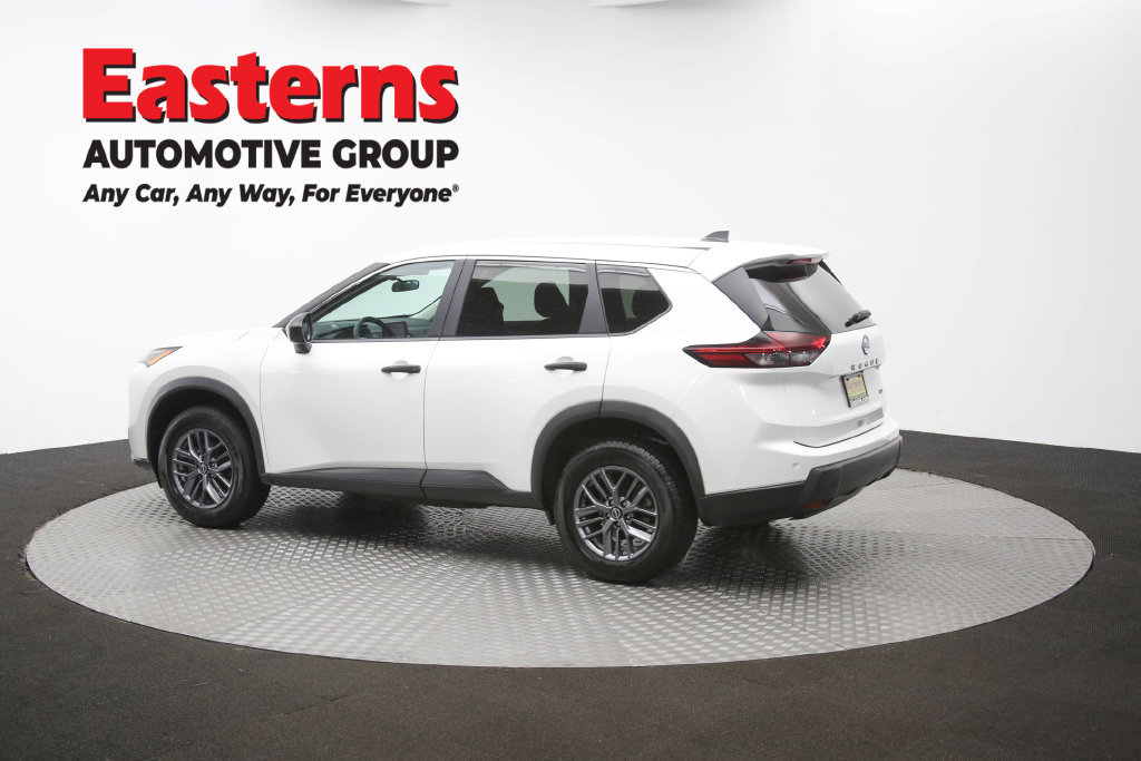 Used 2024 Nissan Rogue S AWD/4WD image 60