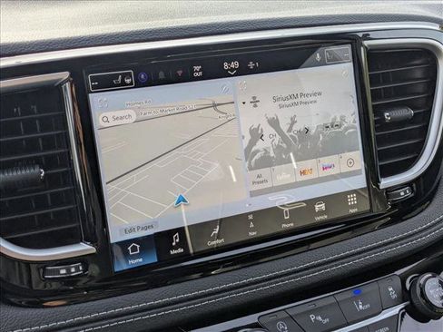 New 2026 Chrysler Pacifica Limited image 13