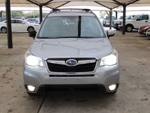 Used 2014 Subaru Forester 2.5i Touring image 2
