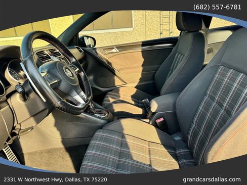 Used 2012 Volkswagen GTI 2.0T Hatchback Coupe 2D image 9