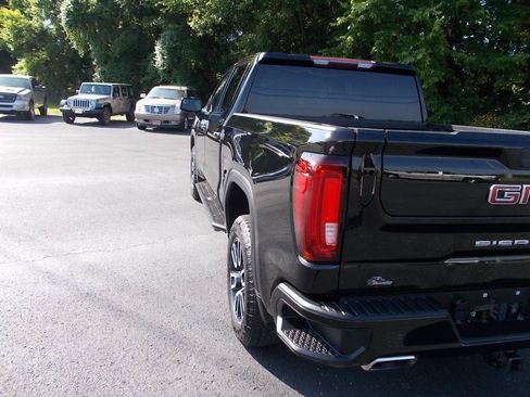Used 2021 GMC Sierra 1500 AT4 AWD/4WD image 4