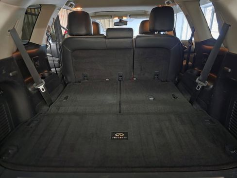 Used 2019 INFINITI QX60 Luxe w/ Essential Package image 29