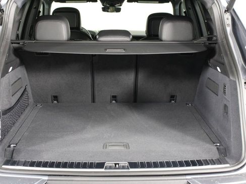 New 2026 Porsche Cayenne E-Hybrid AWD/4WD image 19