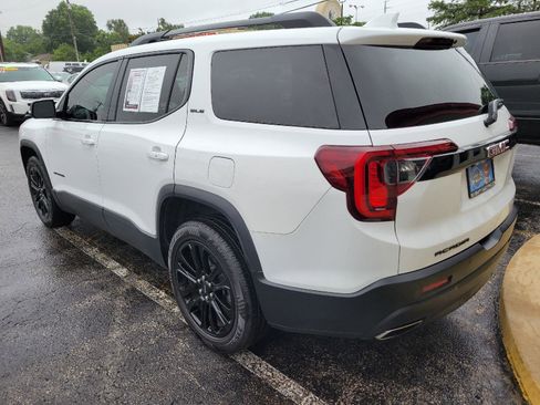 Used 2023 GMC Acadia SLE w/ Driver Convenience Package FWD image 31