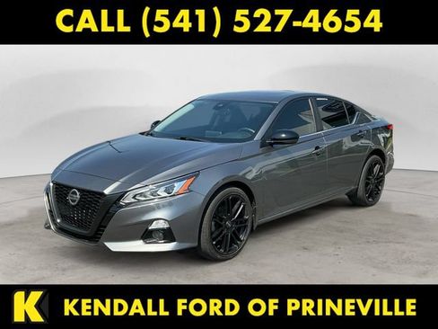 Used 2022 Nissan Altima 2.5 SR AWD/4WD image 1