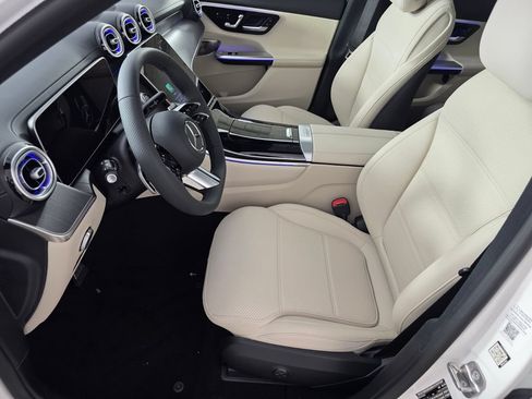 New 2027 Mercedes-Benz GLC 300 4MATIC image 6