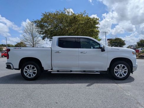 Used 2024 Chevrolet Silverado 1500 LTZ w/ LTZ Premium Package image 9
