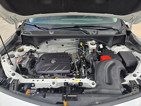 Used 2026 Buick Encore GX Sport Touring FWD image 32