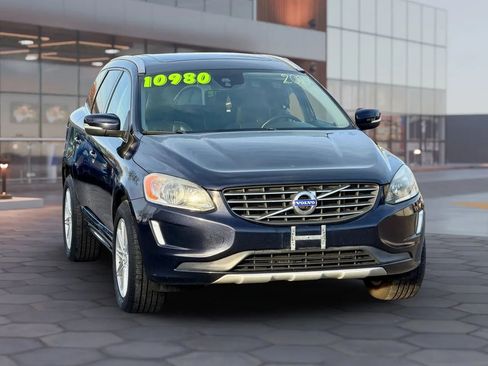 Used 2017 Volvo XC60 T5 Inscription image 1