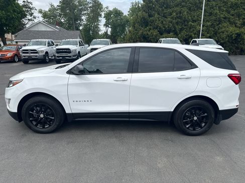Used 2018 Chevrolet Equinox LS w/ LPO, Protection Package AWD/4WD image 6