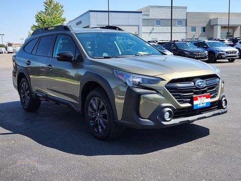 Used 2024 Subaru Outback Onyx Edition XT AWD/4WD image 4
