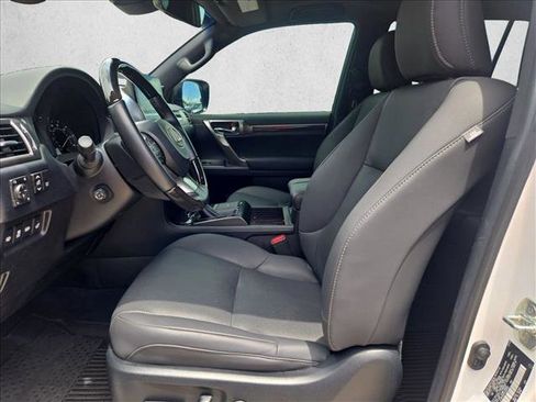 Used 2023 Lexus GX 460 Premium w/ Premium Package AWD/4WD image 15