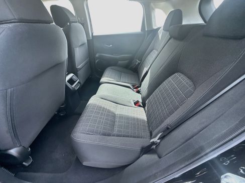Certified 2024 Honda HR-V LX image 22