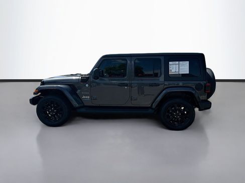 Used 2022 Jeep Wrangler Unlimited Sahara w/ Cold Weather Group AWD/4WD image 4
