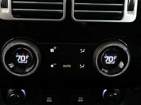 Used 2021 Land Rover Range Rover SV Autobiography Dynamic AWD/4WD image 67