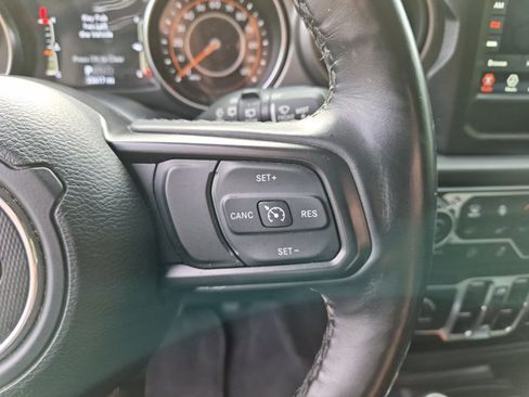Used 2021 Jeep Wrangler Unlimited Sport AWD/4WD image 17