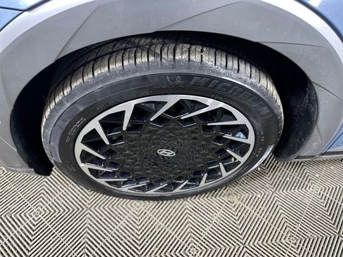 Used 2024 Hyundai Ioniq 5 Limited image 10