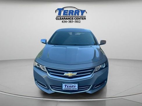 Used 2019 Chevrolet Impala Premier FWD image 2