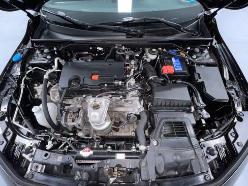 Used 2023 Honda Civic Sport image 8