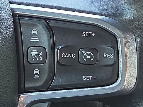 Used 2023 RAM 1500 Laramie AWD/4WD image 20