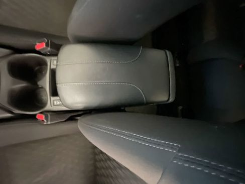 Used 2020 Nissan Rogue S w/ Special Edition Package image 22