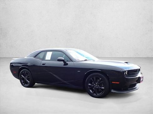 Used 2020 Dodge Challenger GT w/ Blacktop Package AWD/4WD image 6