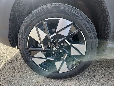 Certified 2024 Hyundai Kona SEL image 23