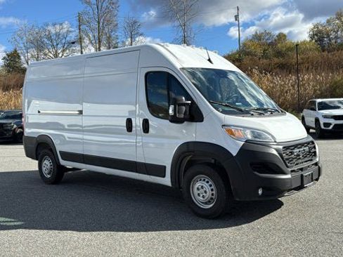 New 2026 RAM ProMaster 2500 w/ Convenience Group image 2