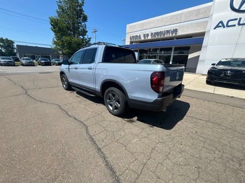 Used 2023 Honda Ridgeline RTL-E image 9