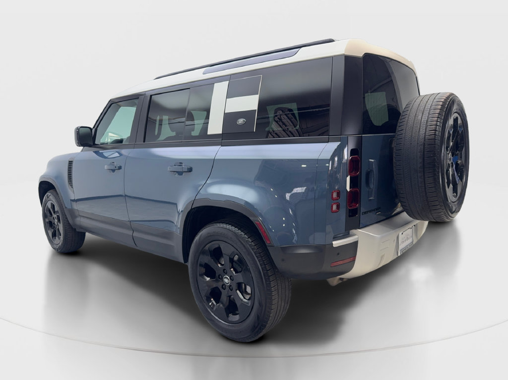 Used 2023 Land Rover Defender 110 SE AWD/4WD image 10