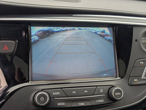 Used 2020 Buick Envision Premium image 16