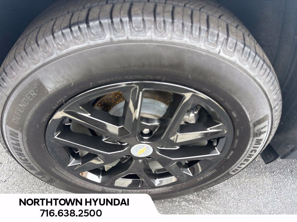 Used 2023 Chevrolet Equinox LT FWD image 40