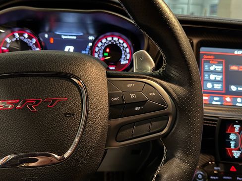 Used 2020 Dodge Challenger SRT Hellcat Redeye image 42