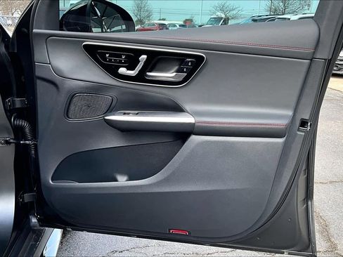 Used 2026 Mercedes-Benz GLC 43 AMG 4MATIC image 23