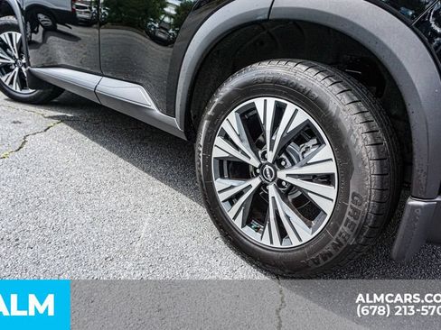 Used 2023 Nissan Rogue SV AWD/4WD image 15