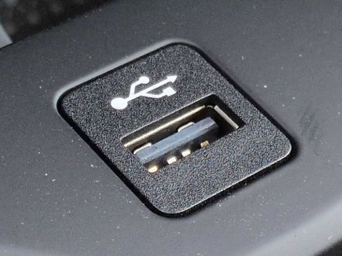 New 2026 BMW X5 xDrive50e image 33