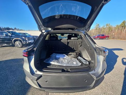 New 2026 Chevrolet Equinox EV LT w/ LPO, All-Weather Mat Package FWD image 27