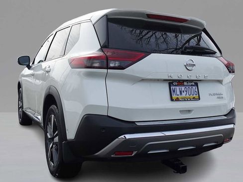 Used 2021 Nissan Rogue Platinum image 7