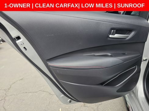 Used 2025 Toyota Corolla SE w/ SE Premium Package FWD image 18