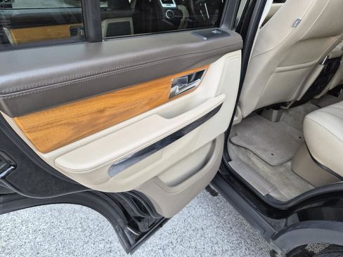 Used 2012 Land Rover Range Rover Sport HSE LUX image 16