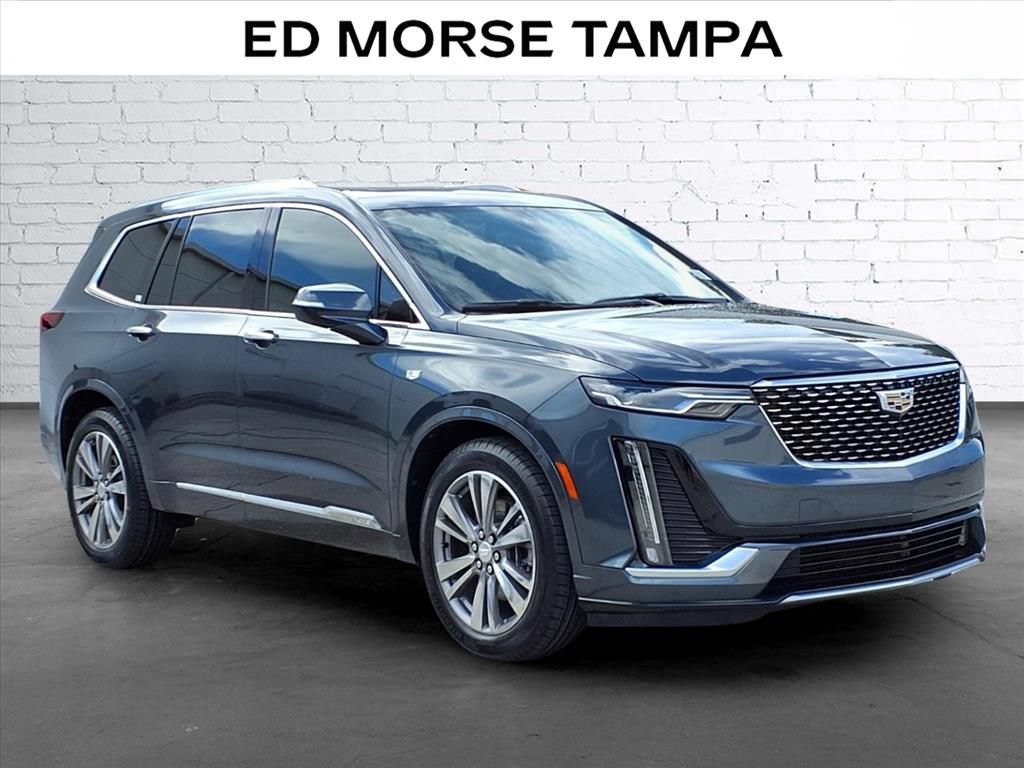Used 2021 Cadillac XT6 Premium Luxury FWD image 5