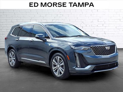 Used 2021 Cadillac XT6 Premium Luxury FWD image 5
