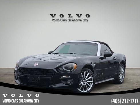 Used 2019 FIAT 124 Spider Lusso RWD image 1