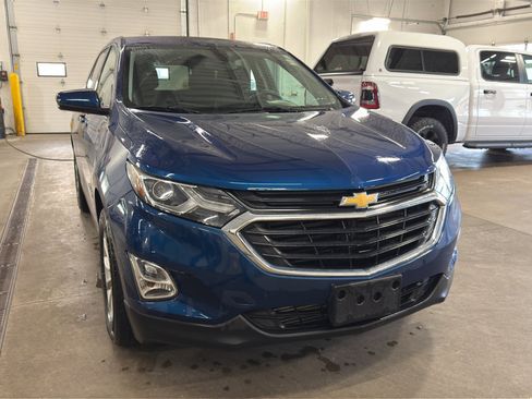 Used 2019 Chevrolet Equinox LT FWD image 3