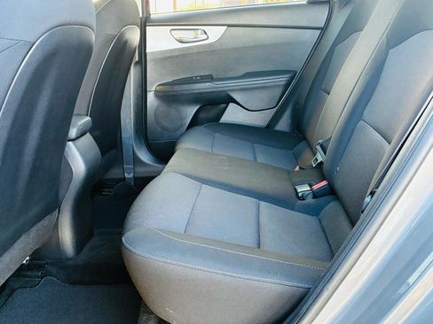 Used 2023 Kia Forte LXS FWD image 22