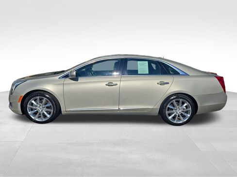 Used 2014 Cadillac XTS Luxury w/ Driver Awareness Package image 2