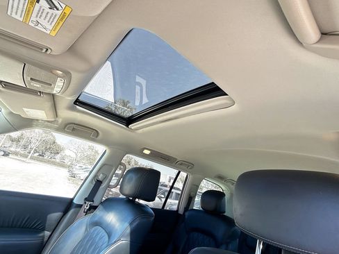 Used 2023 Nissan Armada Platinum w/ Captain's Chairs Package image 24