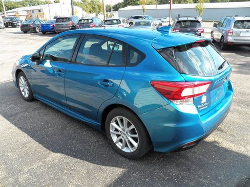 Used 2017 Subaru Impreza 2.0i Sport image 3