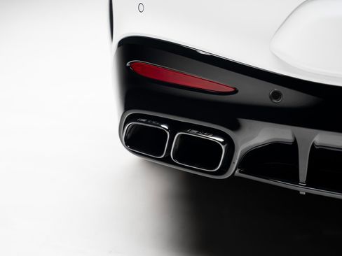 Used 2025 Mercedes-Benz AMG GT 63 image 35